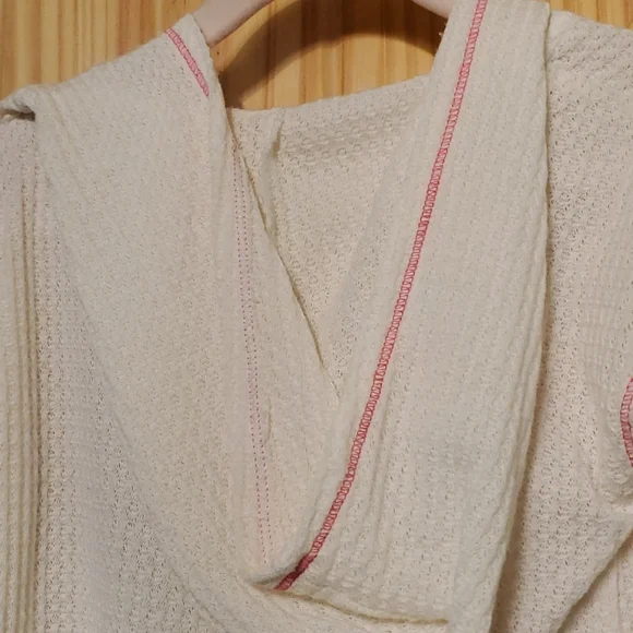 Girls WhiteWaffle Knit White Hooded Thermal Top - Picture 4 of 4